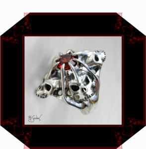 LilySeedorna-OrnamentumExMedio-Vanitasgedanke-Vanitasring-Ring_Vanitas3-1-barockes_Design-Fantasyschmuck-Gothic-Silber-Drachenschmuck-Lily-Seedorna_ist_eingetragenes_Markenzeichen