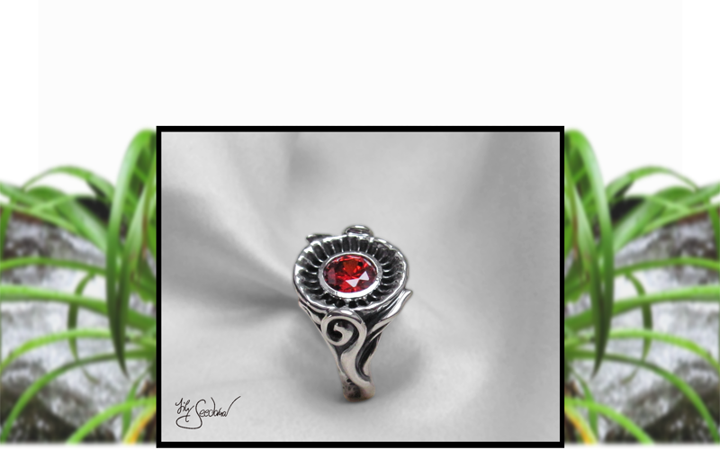 Lily Seedorna, SeebacherDesign, Blütenring in 925er Silber, Ring in Blütenform, florales barockes organisches Design, Gartenschmuck, Gothic, mit rotem Zirkonia, Lily Seedorna ist eingetragenes Markenzeichen